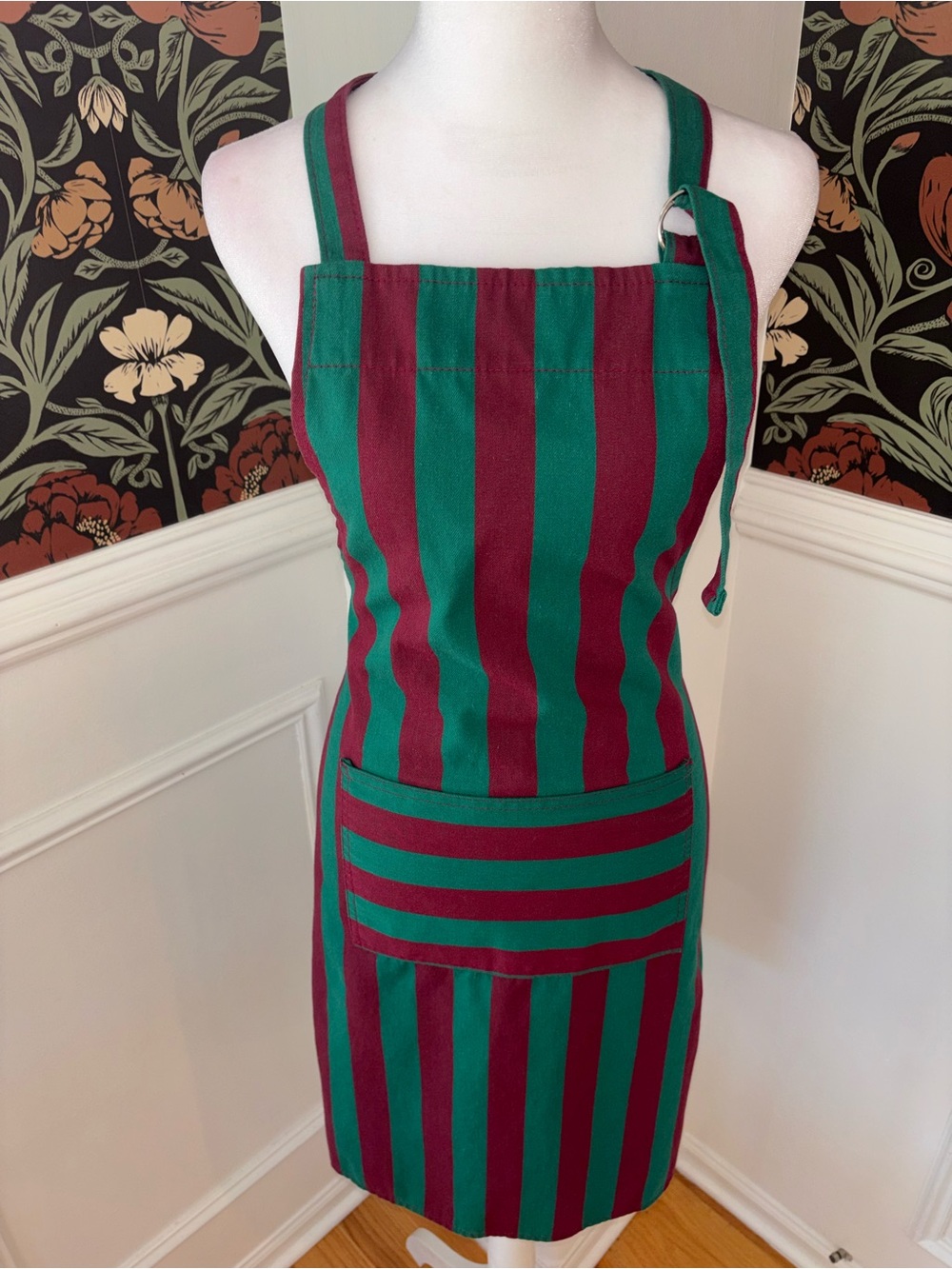 Vintage Striped Full Apron | Cottage Kitchen - Picture 5 of 7